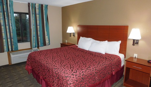 Room, 1 Queen Bed, Accessible