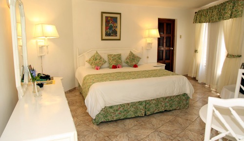 Suite, Garden View