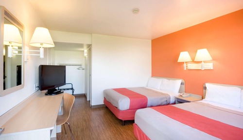 Deluxe Room, 2 Double Beds, Non Smoking, Refrigerator & Microwave