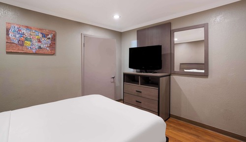 Room, 1 Queen Bed, Accessible, Non Smoking