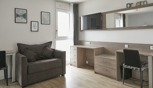Superior Studio, 1 Queen Bed, Kitchenette