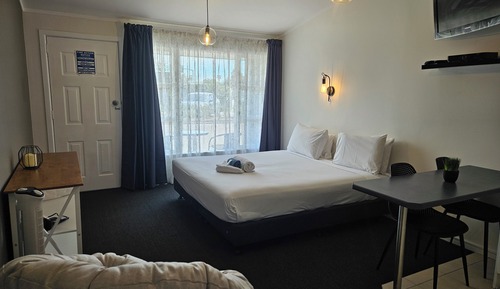 Executive Studio (Executive Studio Unit)