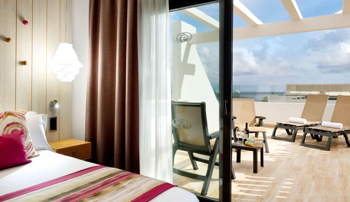 Deluxe Room, Terrace (Jacuzzi)