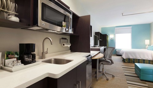 Studio Suite, 1 King Bed, Non Smoking