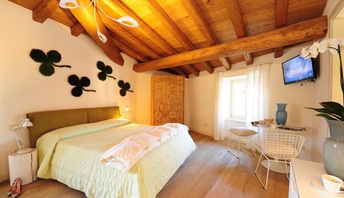 Junior Suite, Lake View