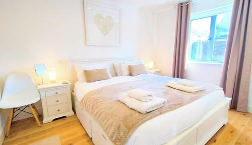 Superior Apartment
