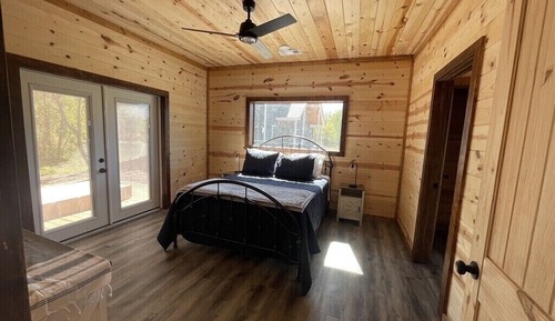 Family Cabin, 4 Bedrooms, River View