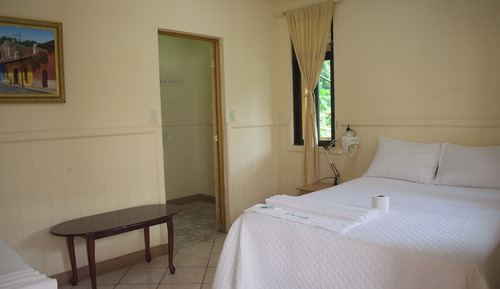 Basic Triple Room