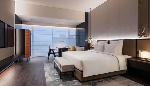 Superior Room, 1 King Bed, City View