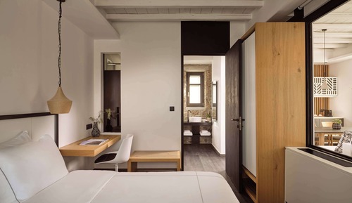King Panoramic Suite With Spa