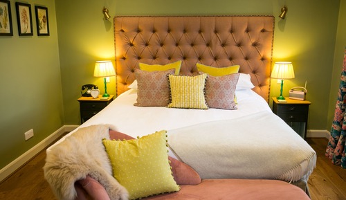 Deluxe Double or Twin Room