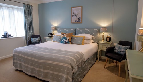 Standard Double or Twin Room, 1 Bedroom, Roll-in Shower
