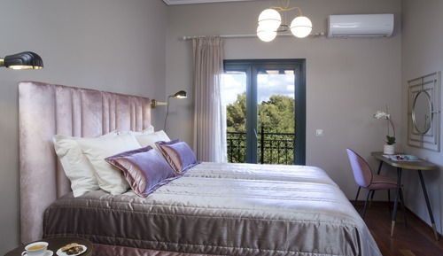 Deluxe, 3 Bedroom Suite, Sea View with En Suite Jacuzzi and Sauna