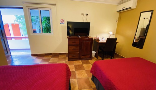 Deluxe Quadruple Room