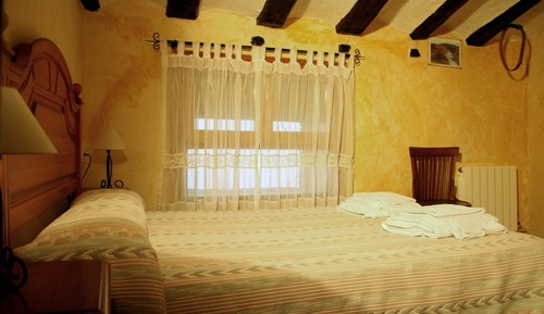 Room with Double Bed, Private Bathroom