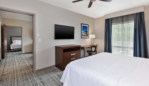 Suite, 1 Bedroom, 1 King Bed