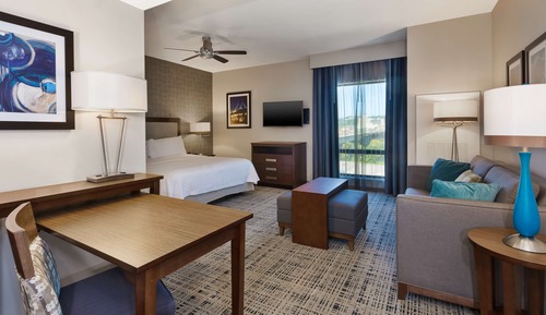 Premium Studio, 1 King Bed, Non Smoking