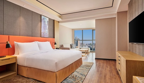 Premium Room, 1 King Bed