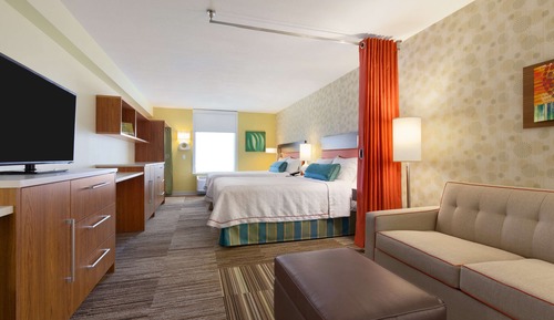Studio, 2 Queen Beds