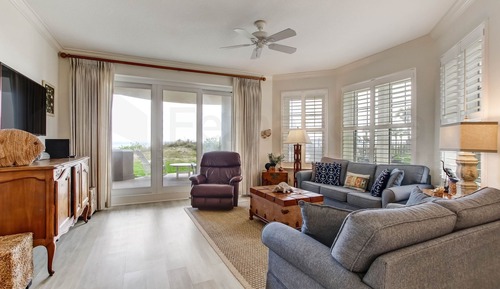 Condo, 3 Bedrooms