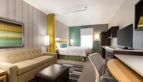 Suite, 1 King Bed, Accessible, Non Smoking (mob/hearing acc w/ roll-in shower)