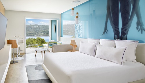 Xhale Club Junior Suite Ocean View King