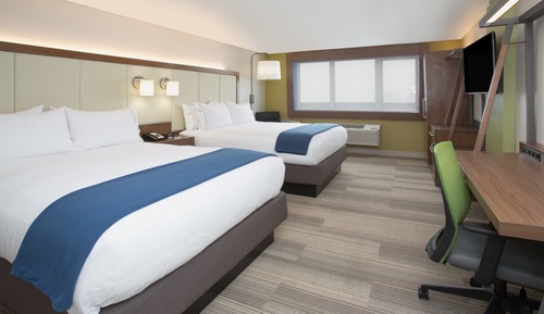 Suite, 2 Twin Beds, Accessible (Communication)