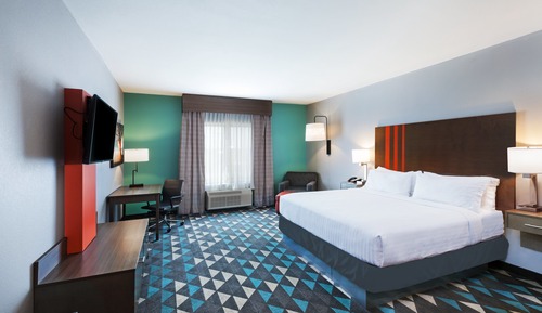 Standard Room, 1 King Bed