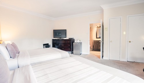 Family Quadruple Room, Ensuite (Main Floor)