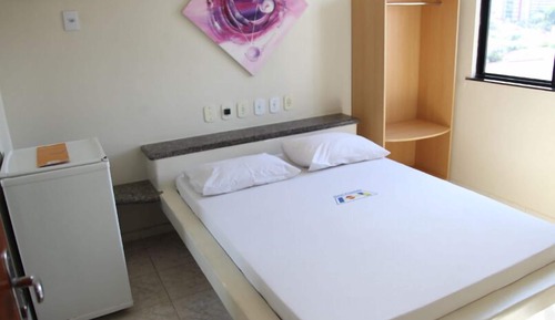 Quarto solteiro Luxo, 1 cama de casal