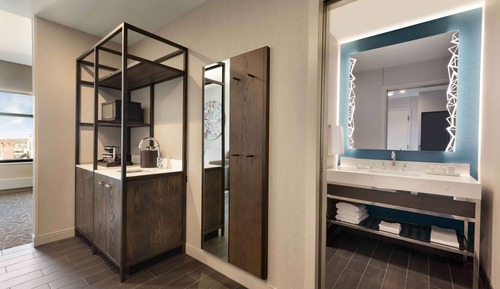 Room, 1 King Bed, Accessible (Hearing)