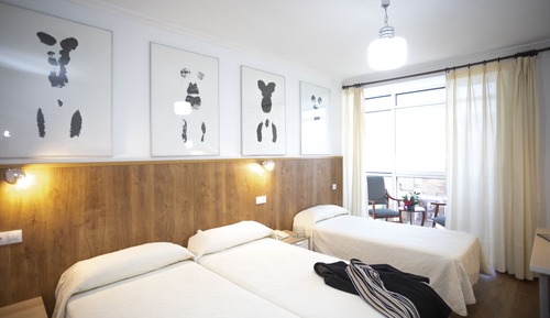 Double Room (with extra bed)