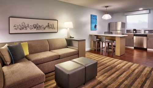 Suite, Multiple Beds