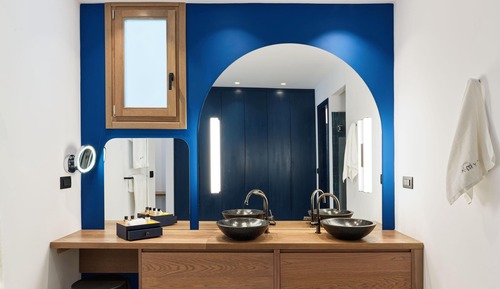 Alcove Villa with Private Pool and Spa Bath
