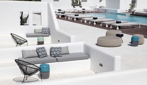 Deluxe Room with Terrace and Pool view