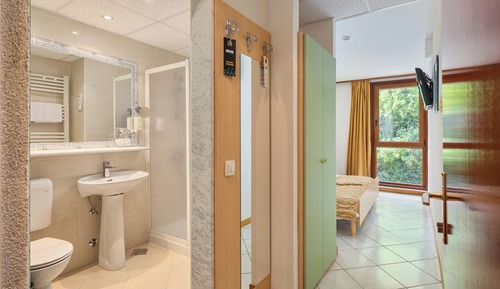 Economy Double or Twin Room, Hill View