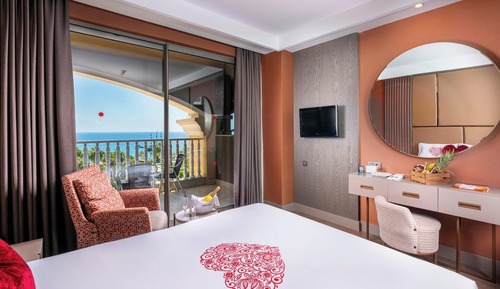 Honeymoon Room with Sea View