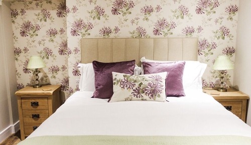Double Room, Ensuite (King)
