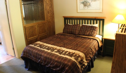 525 Bare Bones 1 Bedroom Unit