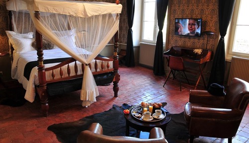 Double Room (Zervos)