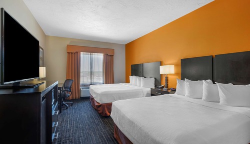 Suite, Multiple Beds, Non Smoking, Microwave