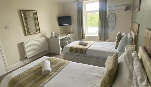 Twin Room, Ensuite
