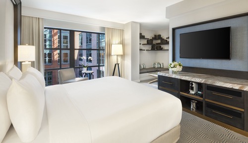 Premium Room, 1 King Bed