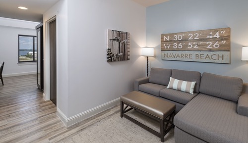 Suite, 1 King Bed with Sofa bed, Non Smoking, Bay View (Hearing Accessible)