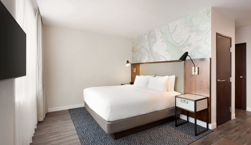 Premium Suite, 1 King Bed, Accessible, Non Smoking (hearing acc)