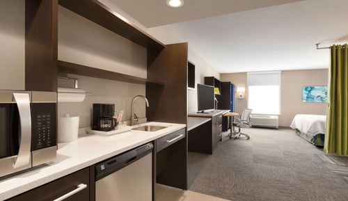 Suite, 1 Bedroom, Accessible Bathtub