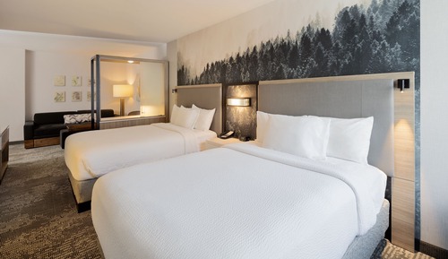 Suite, 2 Queen Beds (Mobility Accessible, Roll-In Shower)