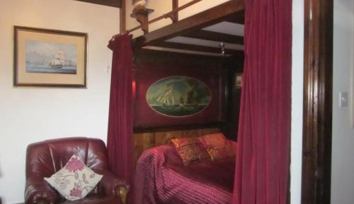 Studio with Garden View