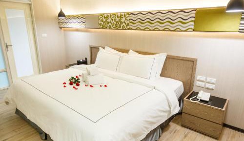 Superior Queen Room with Hot Spring