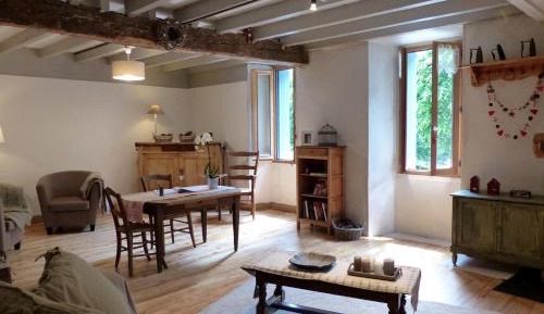 Three-Bedroom Cottage (5 Adults)